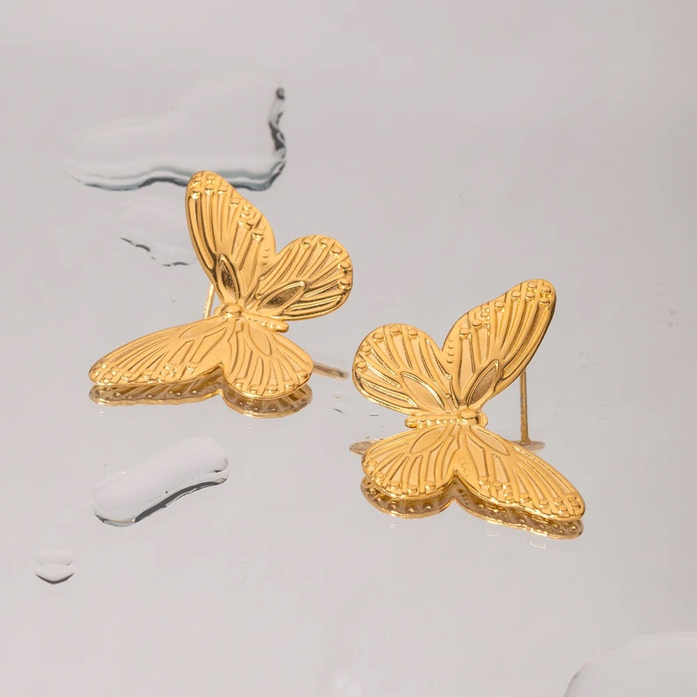 NELLY Butterfly Earrings