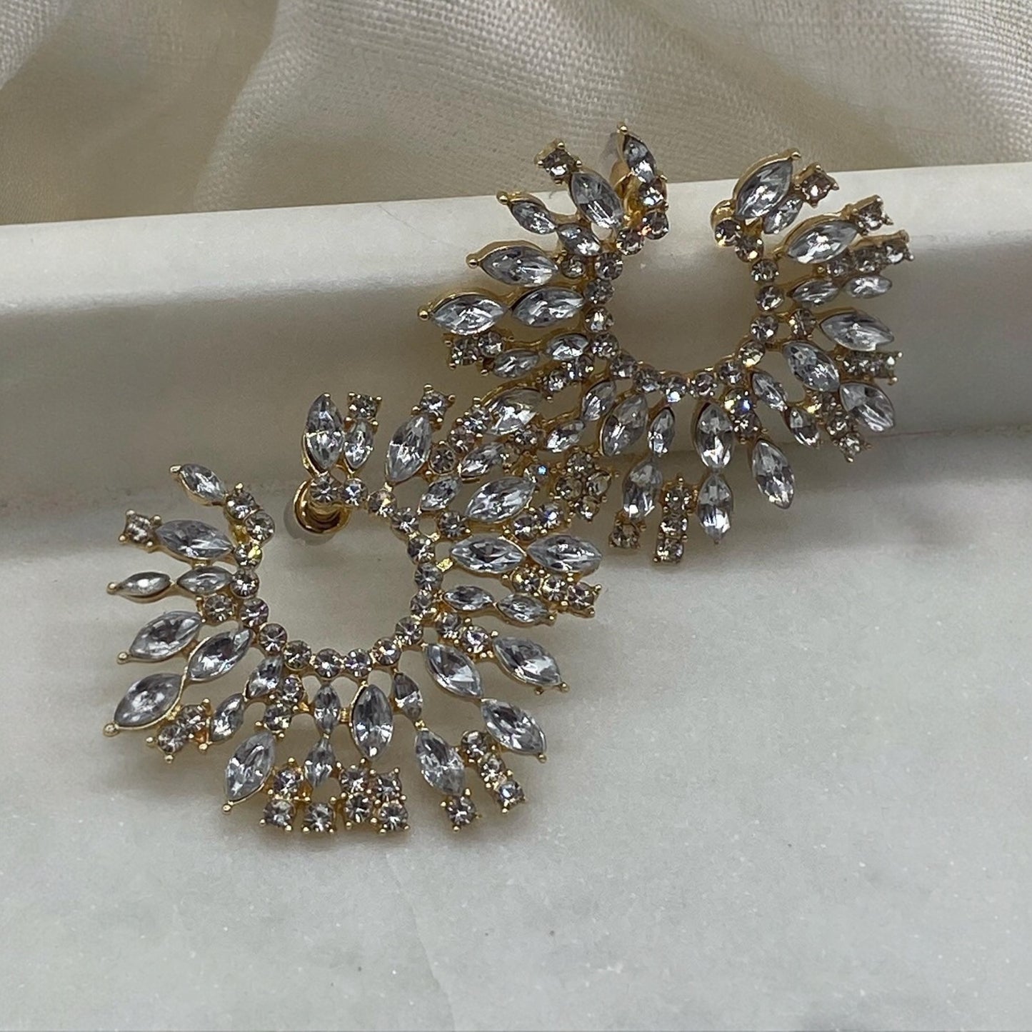 GABRIELLA EARRINGS - White