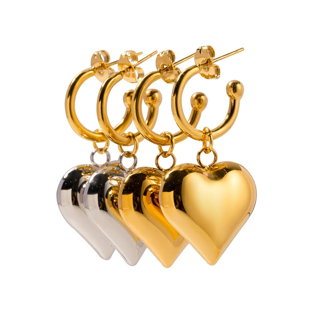 HEART BREAKER DROP EARRINGS - Gold